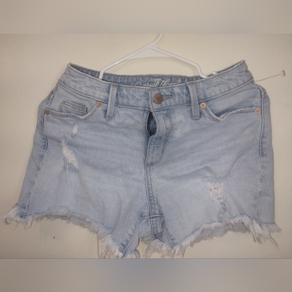 Very Cute Universal Thread Jean Shorts